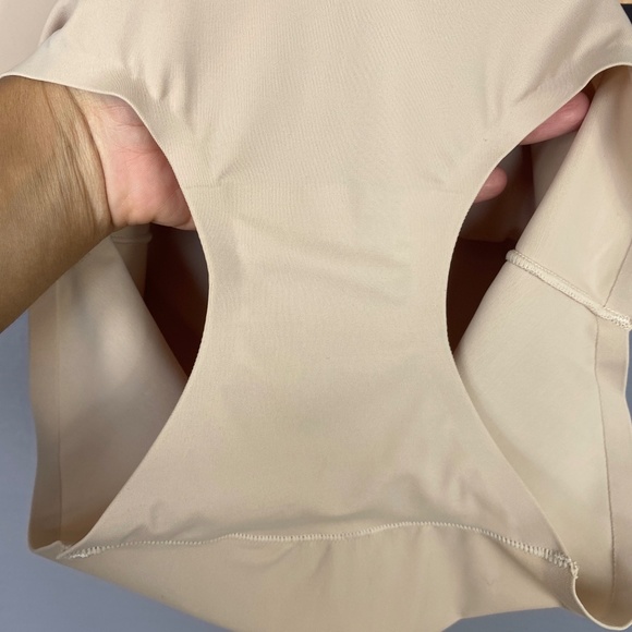 Skinnygirl Womens High Waist Shaping Sonic Edge Briefs in Tan Size Medium - Picture 7 of 12